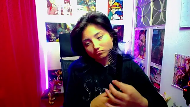 Snapshot of akai_krazna chatting on January 9, 12:41 pm akai krazna online show from January 9, 12:41 pm