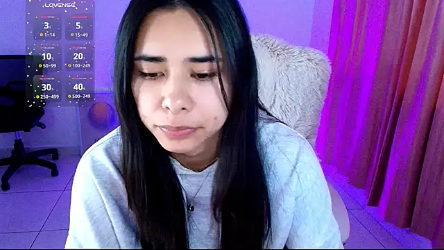 AmyOlimpo online show from November 21, 5:28 am