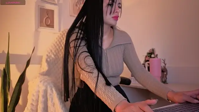 NebetColin online show from January 13, 7:40 pm