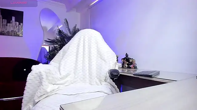 NebetColin online show from October 21, 7:13 pm