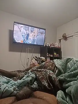 Snapshot of Annonymous607 chatting on November 10, 12:37 am Annonymous607 online show from November 10, 12:37 am