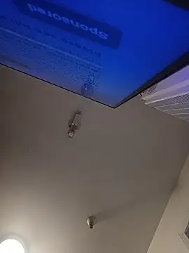 Snapshot of Annonymous607 chatting on November 8, 8:01 pm Annonymous607 online show from November 8, 8:01 pm