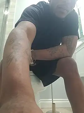 Snapshot of Annonymous607 chatting on November 27, 1:28 am Annonymous607 online show from November 27, 1:28 am