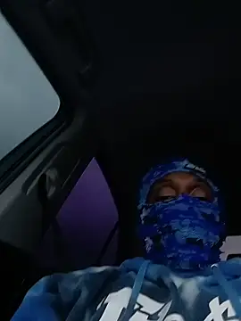 Snapshot of Annonymous607 chatting on November 17, 12:36 am Annonymous607 online show from November 17, 12:36 am