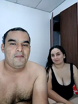 Snapshot of Angeelus2 chatting on February 24, 7:04 pm Angeelus2 online show from February 24, 7:04 pm