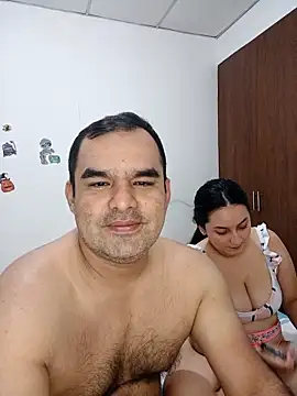 Snapshot of Angeelus2 chatting on February 6, 4:36 pm Angeelus2 online show from February 6, 4:36 pm