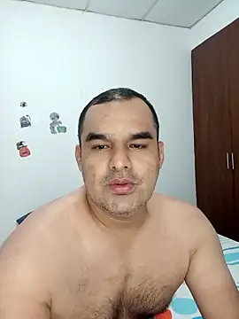 Snapshot of Angeelus2 chatting on November 7, 2:27 am Angeelus2 online show from November 7, 2:27 am