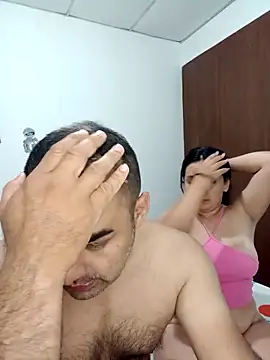 Snapshot of Angeelus2 chatting on November 2, 3:11 am Angeelus2 online show from November 2, 3:11 am