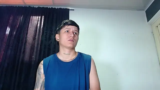 Snapshot of Tamarahryan chatting on February 19, 2:11 pm Tamarahryan online show from February 19, 2:11 pm