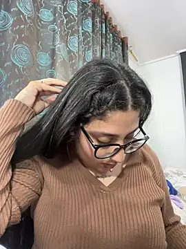 Snapshot of croftsmila chatting on February 20, 11:06 pm croftsmila online show from February 20, 11:06 pm