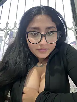 Snapshot of croftsmila chatting on September 18, 10:46 pm croftsmila online show from September 18, 10:46 pm