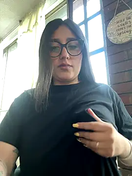 Snapshot of croftsmila chatting on November 3, 9:07 pm croftsmila online show from November 3, 9:07 pm