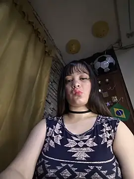 WanOn3Fanny online show from June 19, 8:42 am