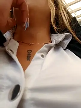 Misscata1106 online show from April 15, 6:12 pm