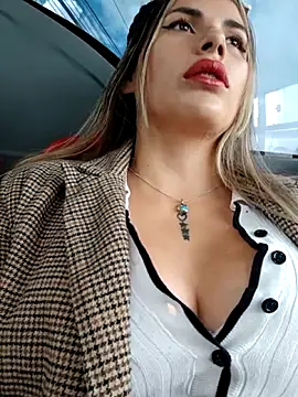 Snapshot of Misscata1106 chatting on May 14, 7:22 pm Misscata1106 online show from May 14, 7:22 pm