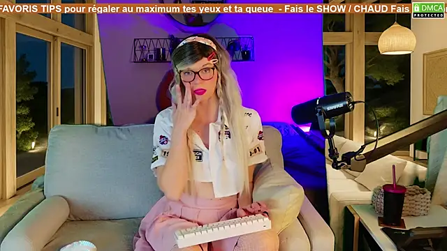 Kittychatte online show from November 5, 8:23 pm