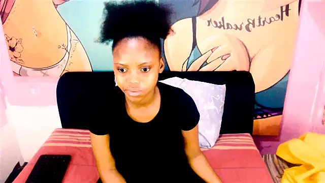 Snapshot of EroticDesiresxxx chatting on September 30, 4:35 pm EroticDesiresxxx online show from September 30, 4:35 pm