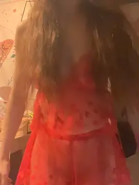 LaPetitechienne1 online show from March 3, 2:49 pm