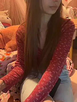 LaPetitechienne1 online show from March 18, 12:30 am