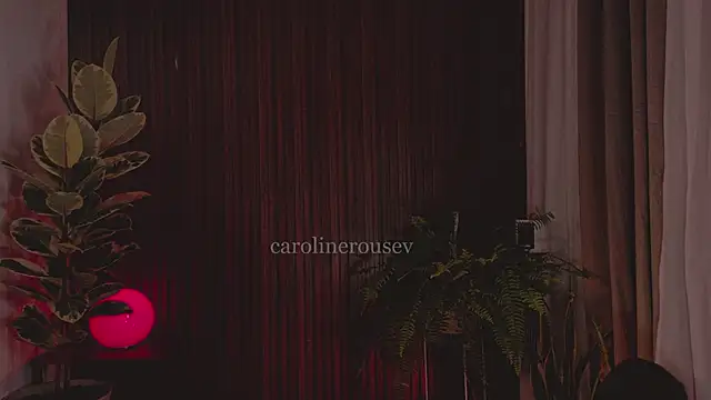 Snapshot of carolinerousev chatting on May 22, 8:18 pm carolinerousev online show from May 22, 8:18 pm