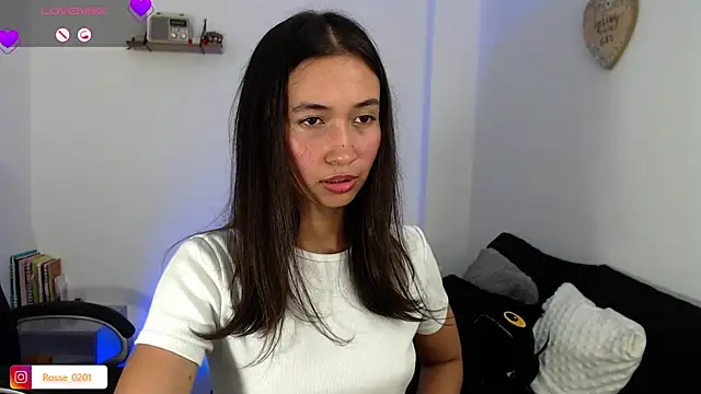 AmarhaRose online show from December 7, 5:32 am