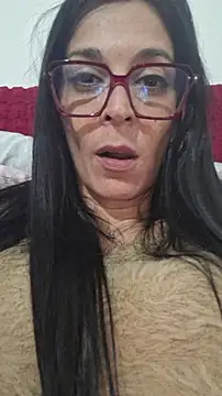 patatinahot87 online show from March 1, 4:40 pm