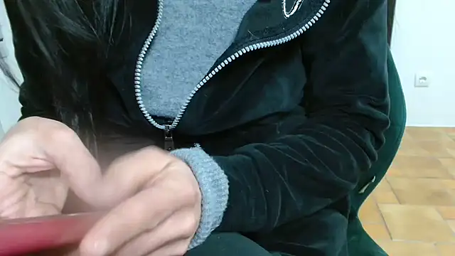 patatinahot87 online show from January 17, 5:38 pm