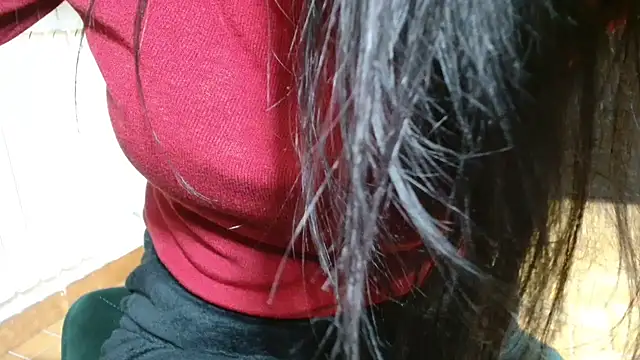 patatinahot87 online show from March 18, 4:41 pm