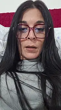 patatinahot87 online show from March 3, 5:42 pm