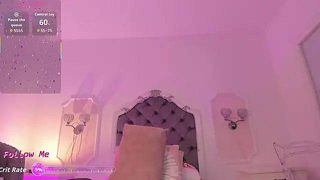 Snapshot of _brenda_becker chatting on November 15, 8:13 pm brenda becker online show from November 15, 8:13 pm