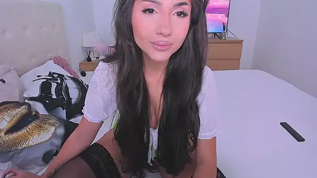 Your Girl69XXX online show from December 4, 10:09 pm