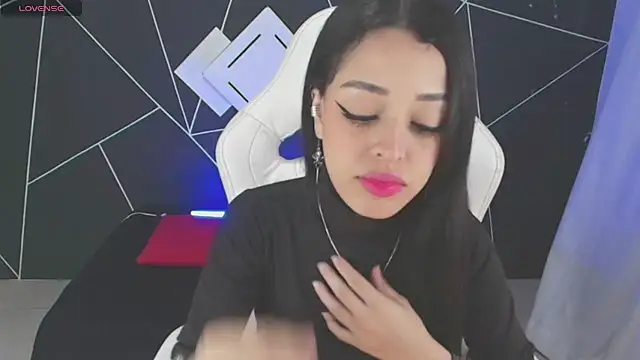 farichell online show from November 8, 2:31 pm