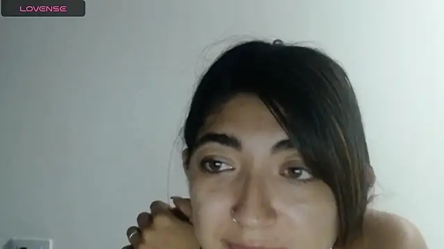 esteni online show from March 18, 3:34 am