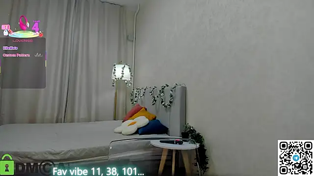 Milf Tea online show from March 19, 1:27 am