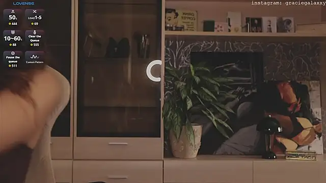 Snapshot of Chill_out_with_Salvia chatting on November 23, 2:27 pm Chill out with Salvia online show from November 23, 2:27 pm