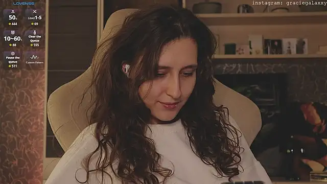 Snapshot of Chill_out_with_Salvia chatting on November 15, 2:43 pm Chill out with Salvia online show from November 15, 2:43 pm