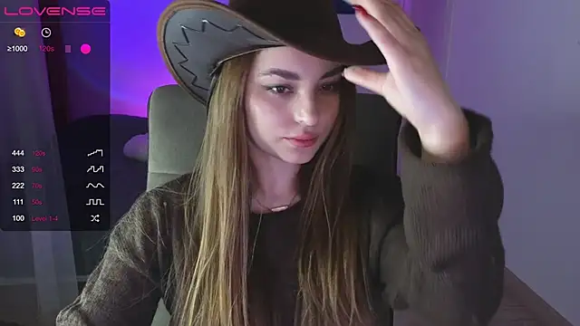 EdaFlower online show from April 14, 7:30 pm