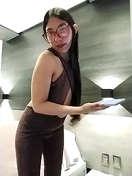 Umaru uwu online show from April 16, 2:23 am