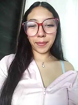 Snapshot of Umaru_uwu chatting on May 31, 4:02 pm Umaru uwu online show from May 31, 4:02 pm