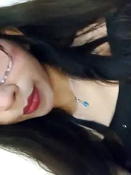 Snapshot of Umaru_uwu chatting on November 7, 8:30 am Umaru uwu online show from November 7, 8:30 am