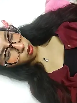 Snapshot of Umaru_uwu chatting on November 19, 6:35 am Umaru uwu online show from November 19, 6:35 am