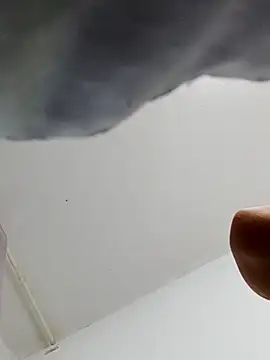 Snapshot of Umaru_uwu chatting on November 12, 6:50 am Umaru uwu online show from November 12, 6:50 am