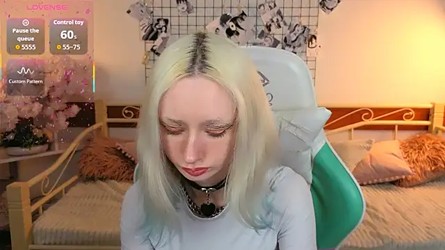 Katia Kim online show from March 10, 6:28 am