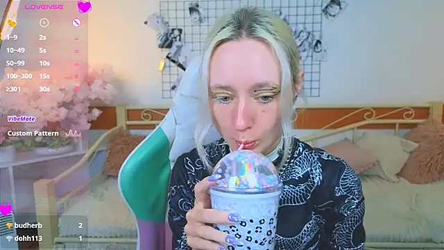 Katia Kim online show from April 1, 5:31 am