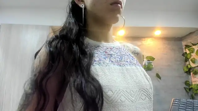 Mhelanny2 online show from May 14, 7:22 pm