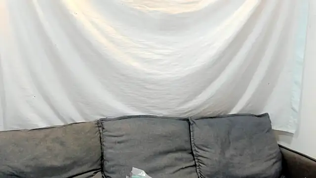 Mhelanny2 online show from March 29, 2:08 pm