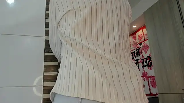 Mhelanny2 online show from March 8, 12:22 am