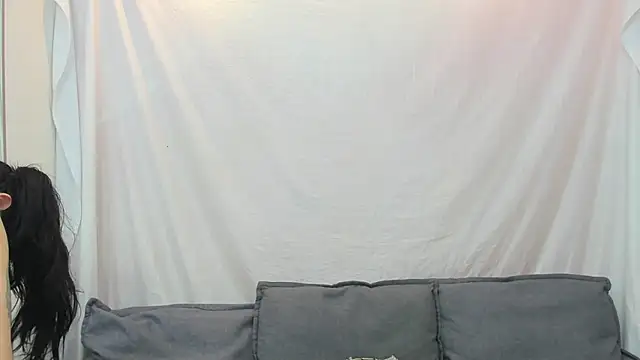 Mhelanny2 online show from September 18, 4:10 pm