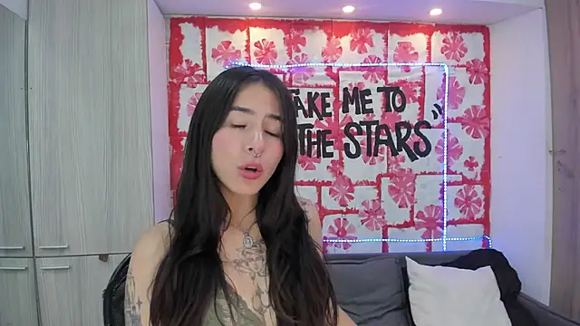 Mhelanny2 online show from March 14, 10:29 am