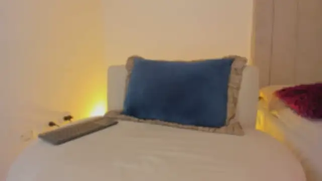 luisah  online show from March 31, 8:00 pm